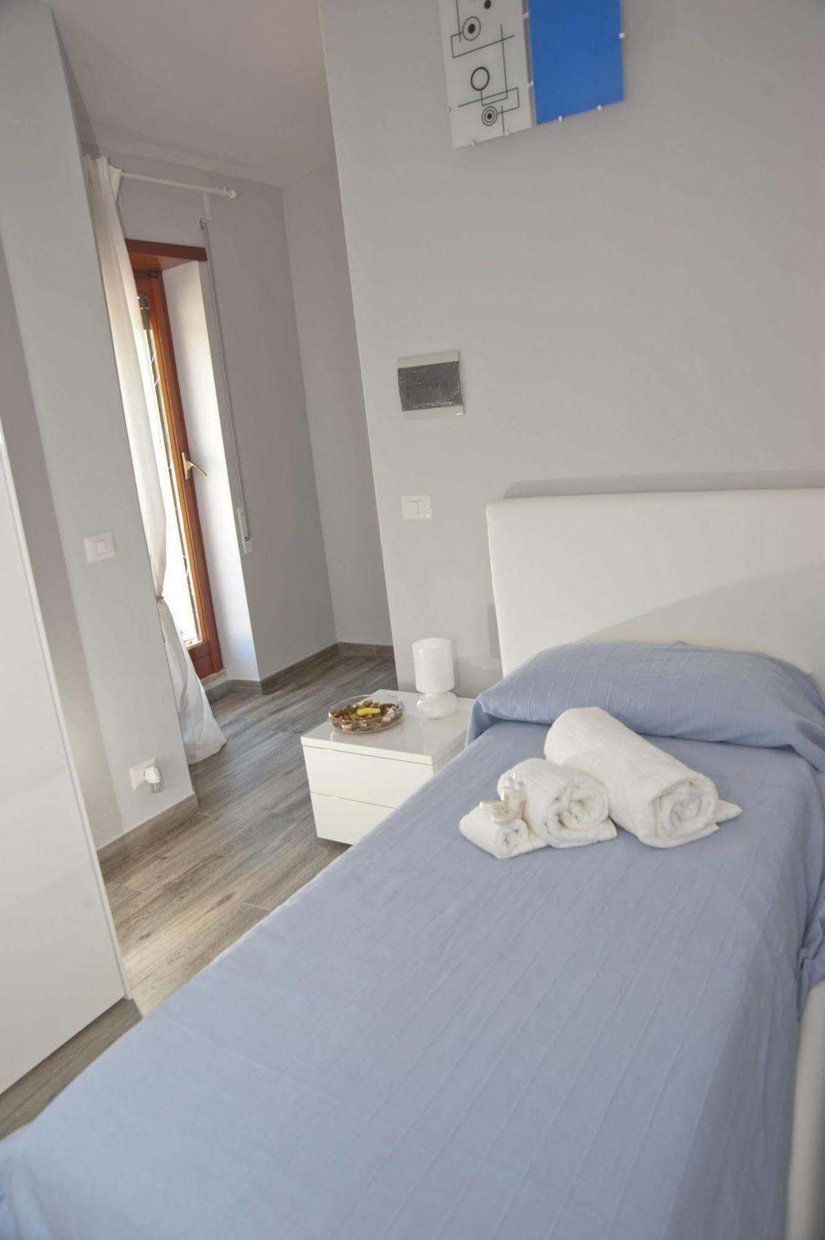 Bed and Breakfast Domus In Viridi Roma Exterior foto