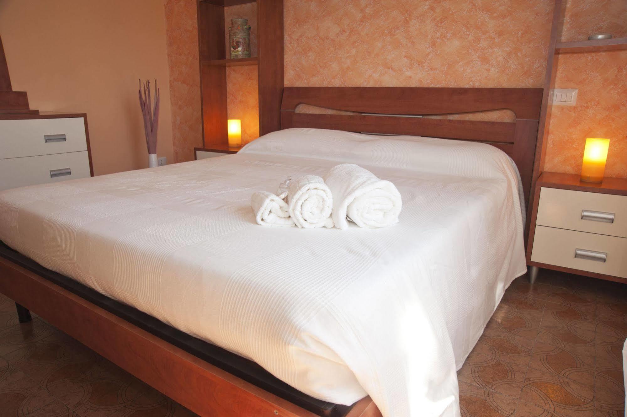 Bed and Breakfast Domus In Viridi Roma Exterior foto
