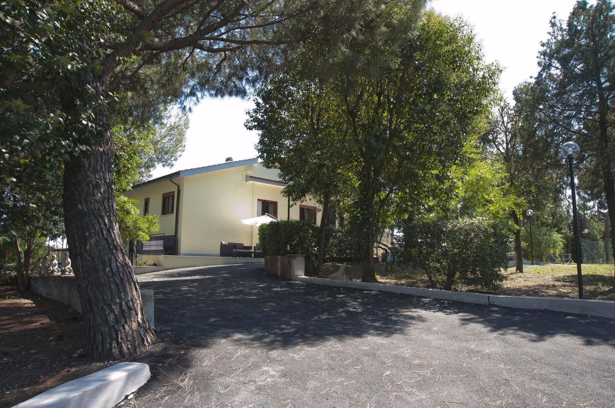 Bed and Breakfast Domus In Viridi Roma Exterior foto